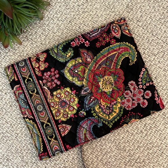 VERA BRADLEY Boho Paisley Floral Book Cover - Picture 7 of 9